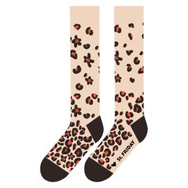 Леопард в гостях у жирафа